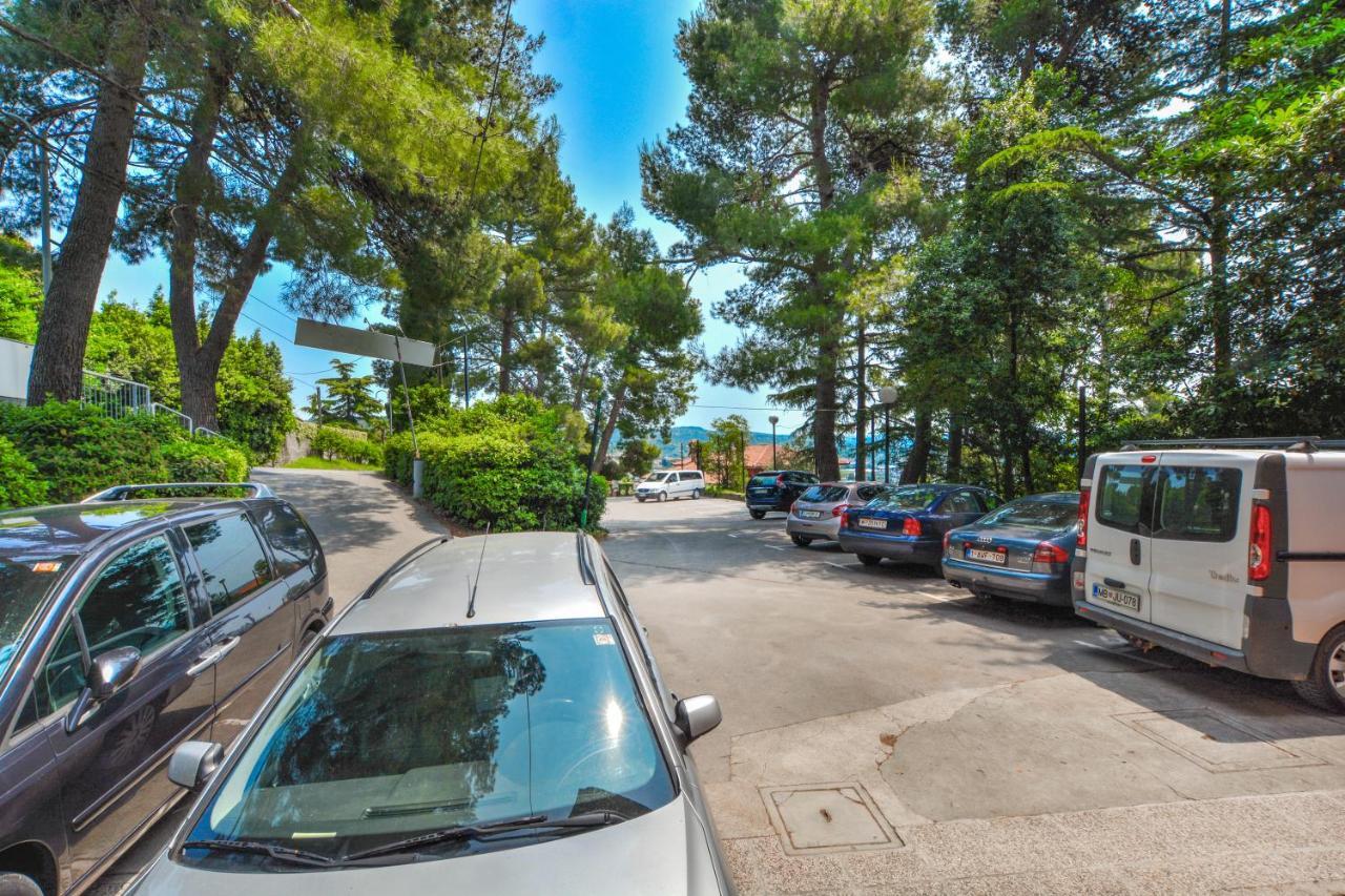 Maestral Residence Portorož Exteriör bild